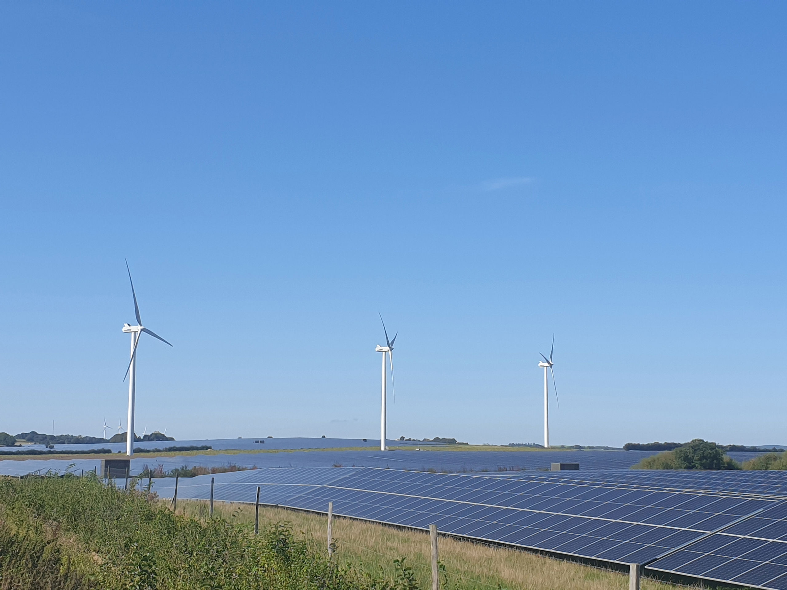 Vindmøller og solceller