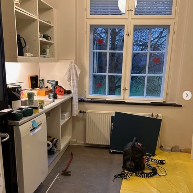 Køkkenet før Møbelcirklens renovering af det